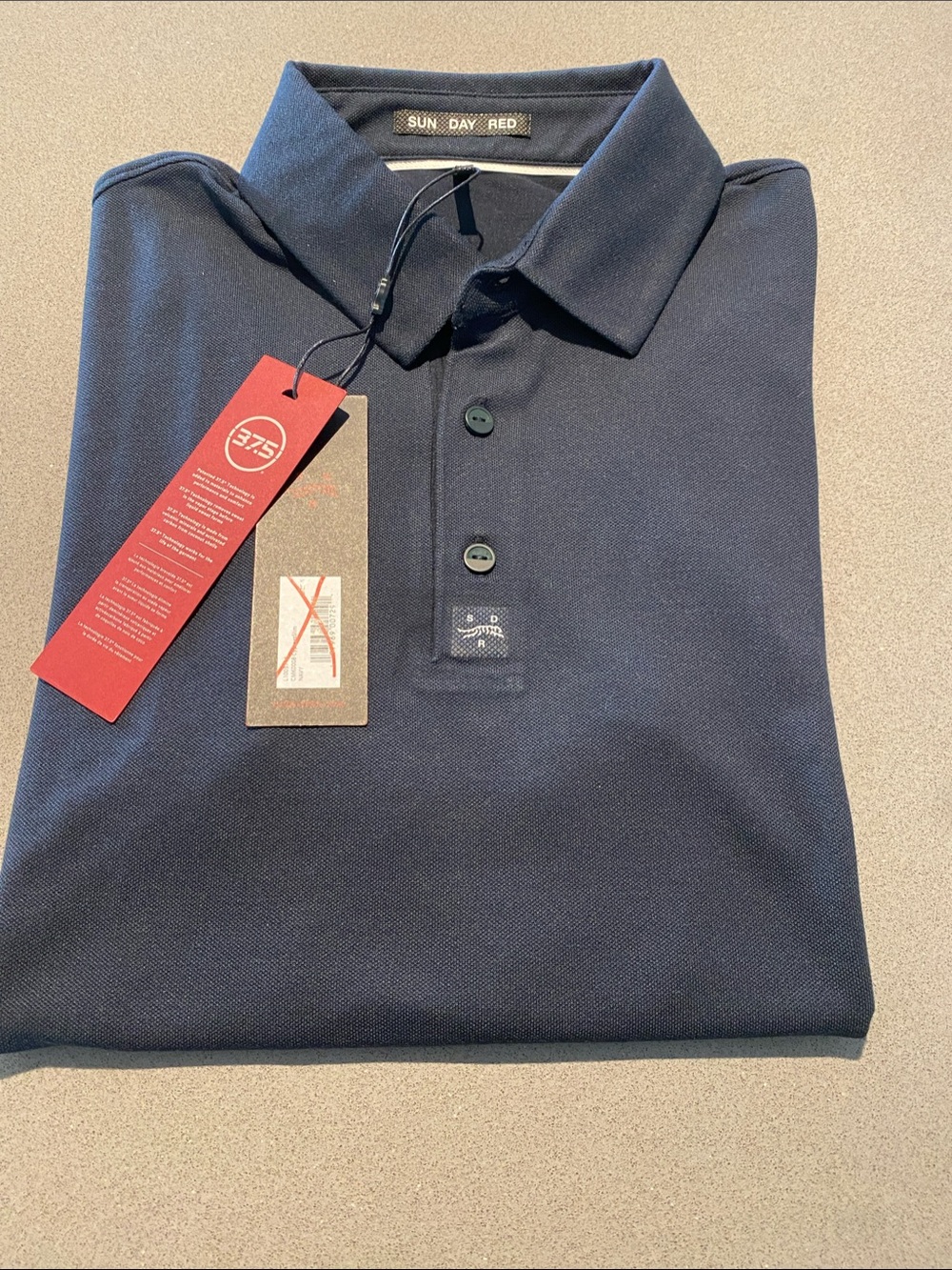 Sun Day Red Mens Cypress Navy Golf Polo NWT Size Small